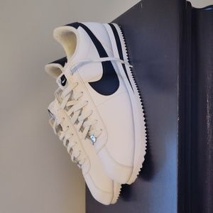 Men's size 11 Nike Cortez 72